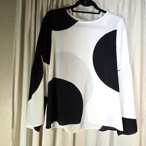 Polka dot blouse